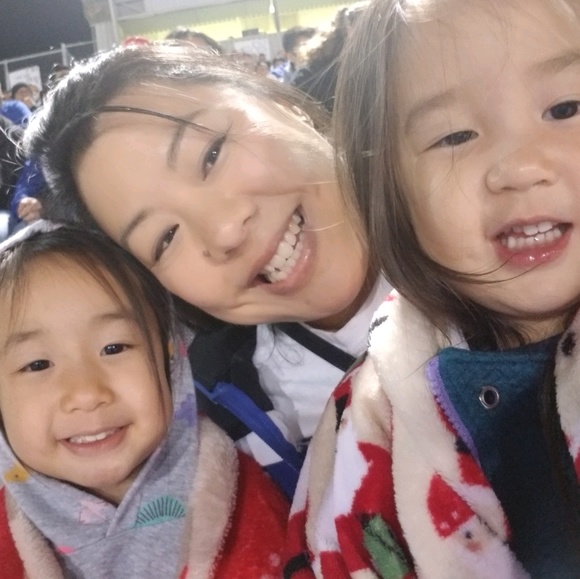 Meet your Posher, Charlene - Picture 1 of 1